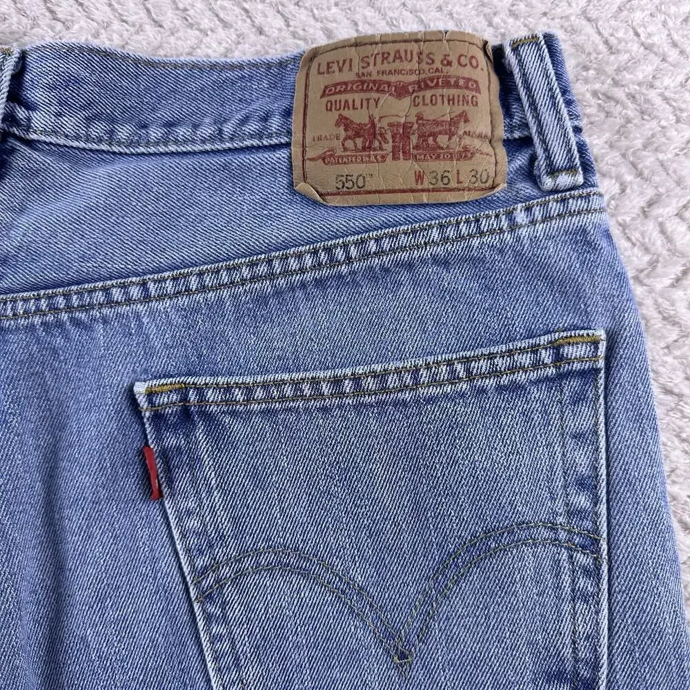 Levi's 550 Men’s Jeans Adult 36x30 Blue Denim Relaxed Fit Red Tab Straight Leg‎